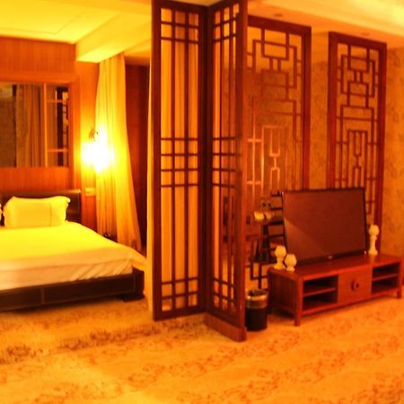 Zhuhai Rongfeng Hotel Exteriör bild
