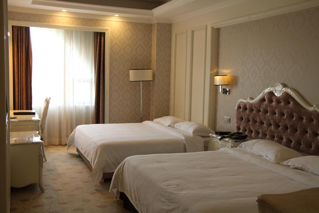 Zhuhai Rongfeng Hotel Exteriör bild