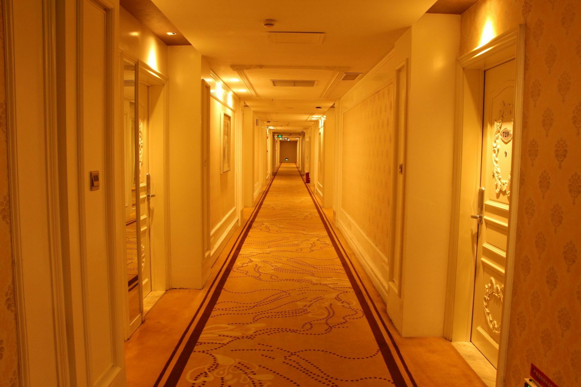 Zhuhai Rongfeng Hotel Exteriör bild