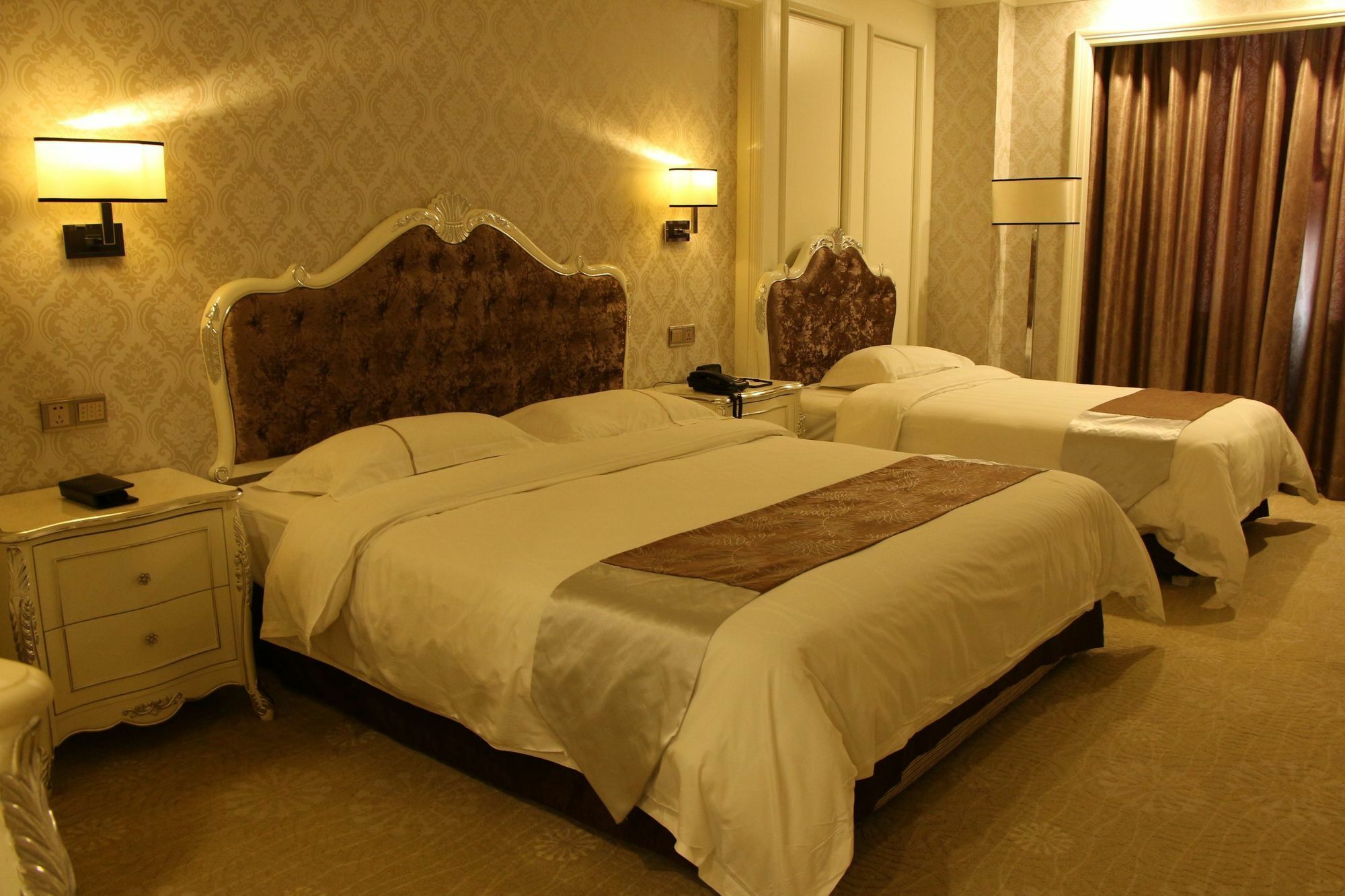 Zhuhai Rongfeng Hotel Exteriör bild